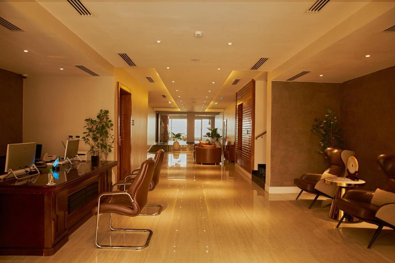 The Yacht Hotel Sea Front Lekki Phase 1 Lagos Exterior foto