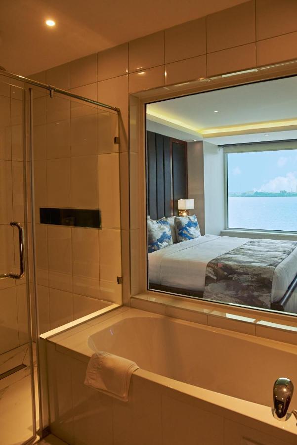 The Yacht Hotel Sea Front Lekki Phase 1 Lagos Exterior foto