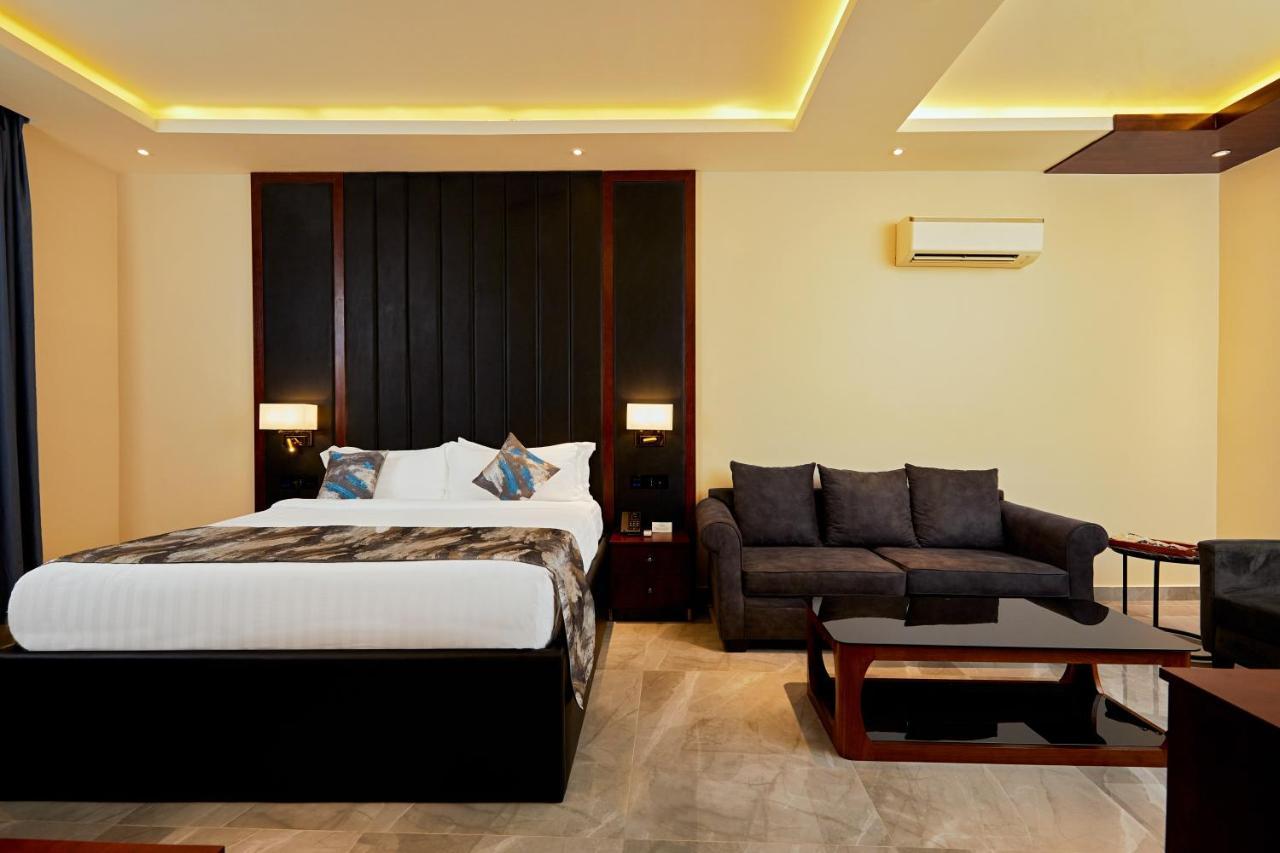 The Yacht Hotel Sea Front Lekki Phase 1 Lagos Exterior foto